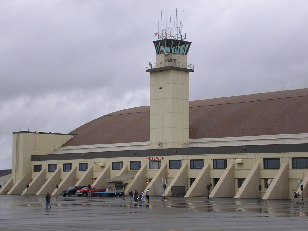 Eielson_AFB_control_tower